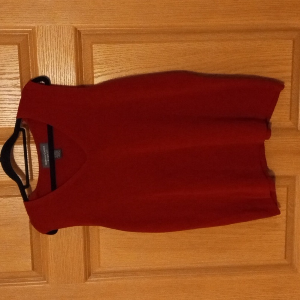 Red Tank 22/24